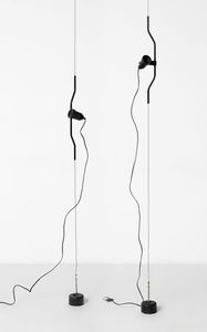 ACHILLE (1918-2002) & PIER GIACOMO (1913-1968)  CASTIGLIONI - Coppia di lampade mod. Parentesi per FLOS.