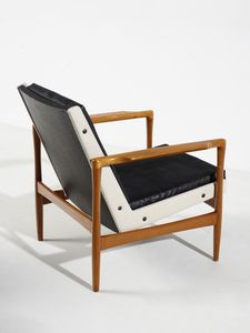 MANIFATTURA ITALIANA : Coppia di poltrone.  - Asta Asta 503 | DESIGN E ARTI DECORATIVE DEL NOVECENTO Virtuale - Associazione Nazionale - Case d'Asta italiane