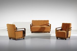 MANIFATTURA ITALIANA - Divano a due posti e coppia di poltrone.
