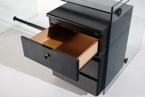 GALLOTTI E RADICE : Scrivania con cassettiera su ruote.  - Asta Asta 503 | DESIGN E ARTI DECORATIVE DEL NOVECENTO Virtuale - Associazione Nazionale - Case d'Asta italiane