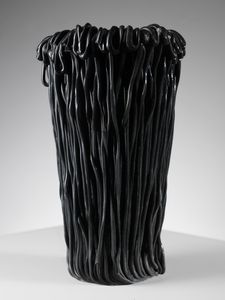 GAETANO PESCE : Vaso.  - Asta Asta 503 | DESIGN E ARTI DECORATIVE DEL NOVECENTO Virtuale - Associazione Nazionale - Case d'Asta italiane