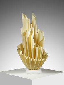 GEORGIA JACOB : Lampada da tavolo mod. Corolle, Francia.  - Asta Asta 503 | DESIGN E ARTI DECORATIVE DEL NOVECENTO Virtuale - Associazione Nazionale - Case d'Asta italiane