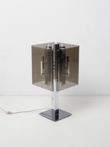 MANIFATTURA ITALIANA - Lampada da tavolo.