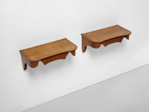 Scuola fiorentina - Coppia di comodini.