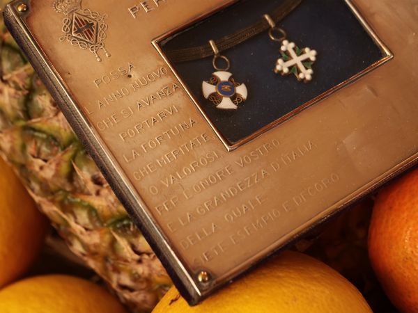 Casa Savoia - Auguri di ogni bene per il Natale 1915 in argento, Musy Torino  - Asta Due case fiorentine - Associazione Nazionale - Case d'Asta italiane