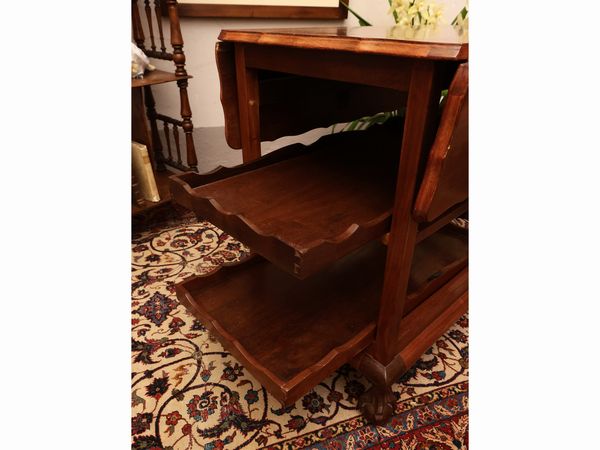 Carrello di servizio a bandelle in noce  - Asta Due case fiorentine - Associazione Nazionale - Case d'Asta italiane