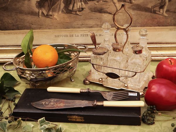 Accesori per la tavola in metallo argentato  - Asta Due case fiorentine - Associazione Nazionale - Case d'Asta italiane
