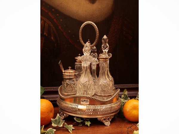Cruet in metallo argentato  - Asta Due case fiorentine - Associazione Nazionale - Case d'Asta italiane