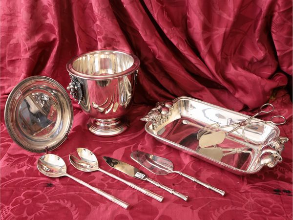 Accessori per la casa in metallo argentato  - Asta Due case fiorentine - Associazione Nazionale - Case d'Asta italiane