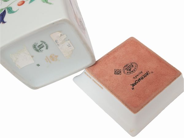 Accessori per la casa in porcellana da collezione  - Asta Due case fiorentine - Associazione Nazionale - Case d'Asta italiane