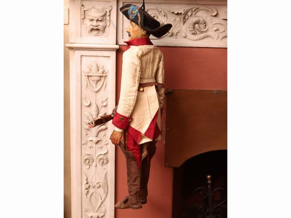 Soldato con baffi e tricorno  - Asta Due case fiorentine - Associazione Nazionale - Case d'Asta italiane