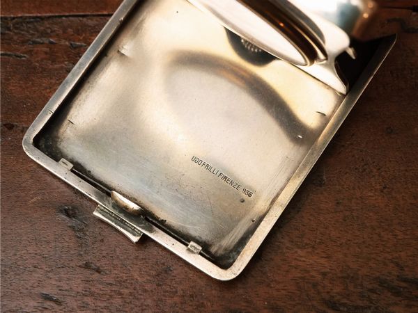 Orologio da tavolo da viaggio in argento 925/1000, Ugo Frilli  - Asta Due case fiorentine - Associazione Nazionale - Case d'Asta italiane
