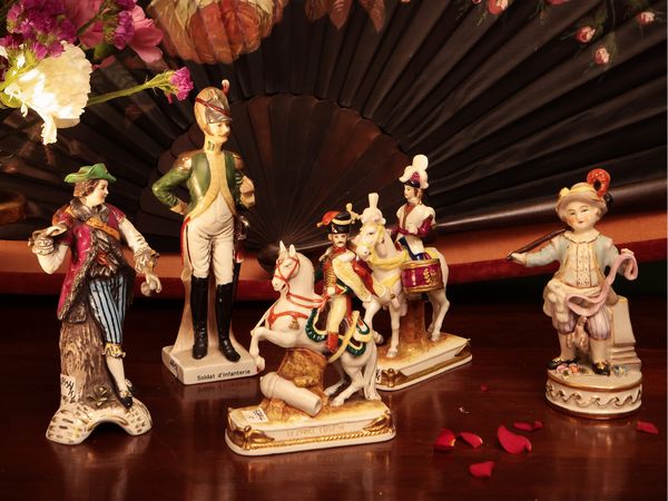 Collezione di figure in porcellana  - Asta Due case fiorentine - Associazione Nazionale - Case d'Asta italiane