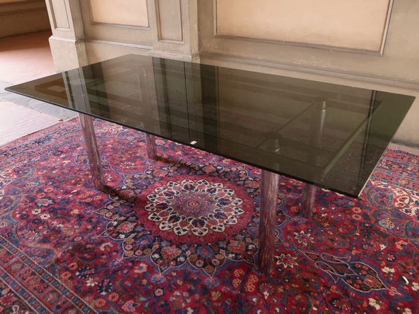 Tavolo da pranzo in acciaio cromato e vetro fum  - Asta Due case fiorentine - Associazione Nazionale - Case d'Asta italiane