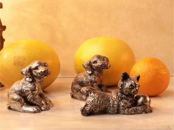Tre piccoli gruppi animalier rivestiti in argento  - Asta Due case fiorentine - Associazione Nazionale - Case d'Asta italiane