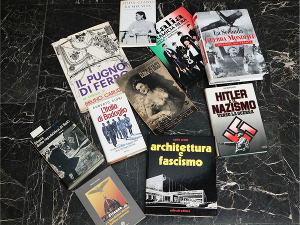 Miscellanea di libri su Nazismo e Fascismo  - Asta Due case fiorentine - Associazione Nazionale - Case d'Asta italiane