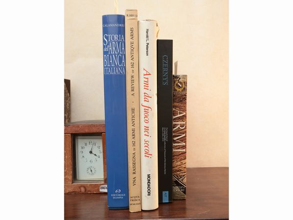 Miscellanea di libri sulle Armi  - Asta Due case fiorentine - Associazione Nazionale - Case d'Asta italiane