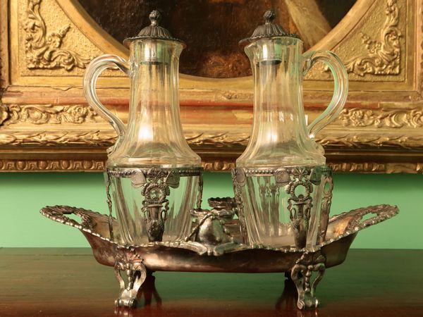 Oliera in argento  - Asta Due case fiorentine - Associazione Nazionale - Case d'Asta italiane