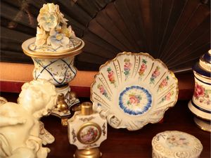 Lotto di galanterie d'epoca  - Asta Due case fiorentine - Associazione Nazionale - Case d'Asta italiane