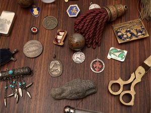 Miscellanea di ninnoli e curiosit  - Asta Due case fiorentine - Associazione Nazionale - Case d'Asta italiane