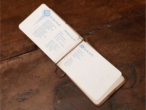 Carnet per il Ballo a corte Savoia, Roma 8 febbraio 1886  - Asta Due case fiorentine - Associazione Nazionale - Case d'Asta italiane