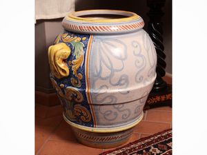 Orcio decorativo in terracotta smaltata  - Asta Due case fiorentine - Associazione Nazionale - Case d'Asta italiane