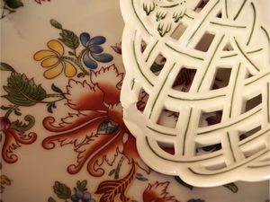 Assortimento di accessori per la tavola in porcellana, Richard Ginori e Meissen  - Asta Due case fiorentine - Associazione Nazionale - Case d'Asta italiane