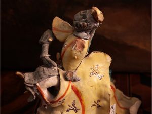 Gruppo in ceramica policroma, Zaccagnini  - Asta Due case fiorentine - Associazione Nazionale - Case d'Asta italiane