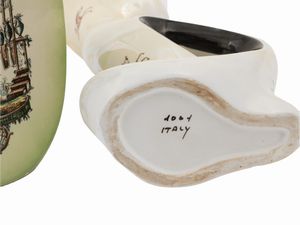 Due vasi decorativi in ceramica  - Asta Due case fiorentine - Associazione Nazionale - Case d'Asta italiane