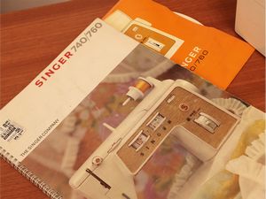 Macchina da cucire  - Asta Due case fiorentine - Associazione Nazionale - Case d'Asta italiane