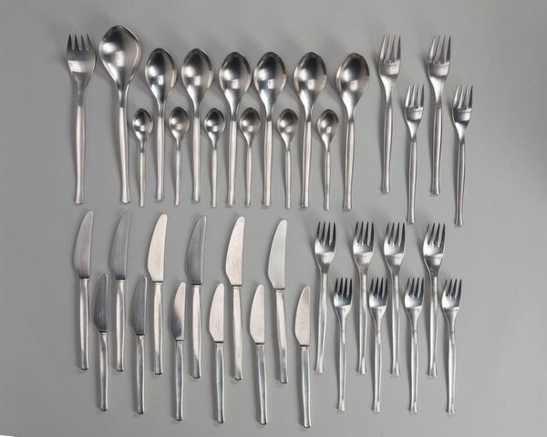 Roberto Sambonet : Servizio  - Asta Design e Arti Decorative - Associazione Nazionale - Case d'Asta italiane