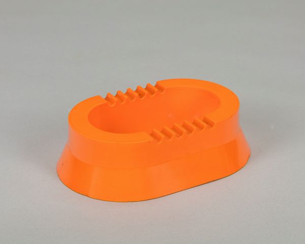 Sergio Asti<br>Bruno Munari<br>Anna Castelli Ferrieri<br>Enzo Mari<br>Philippe Starck : Collezione di cinque posacenere  - Asta Design e Arti Decorative - Associazione Nazionale - Case d'Asta italiane