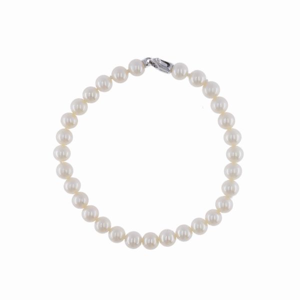 Bracciale in oro bianco 18kt e perle coltivate  - Asta Gioielli Orologi Bijoux Vintage Web Only - Associazione Nazionale - Case d'Asta italiane