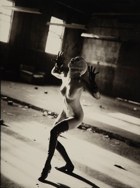 John Rutter : Senza titolo  - Asta Fotografia: Unveiled Beauty - Associazione Nazionale - Case d'Asta italiane