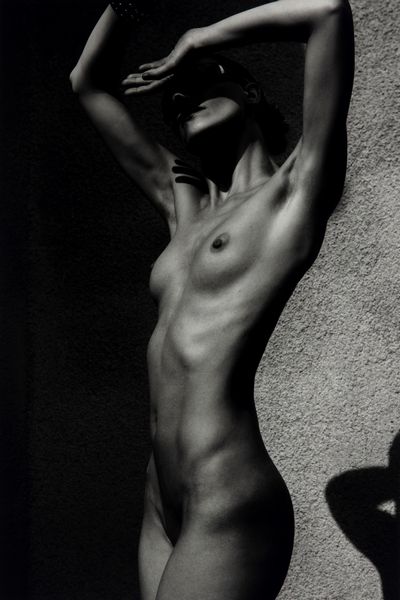 Stefano Brunesci : Shaded  - Asta Fotografia: Unveiled Beauty - Associazione Nazionale - Case d'Asta italiane