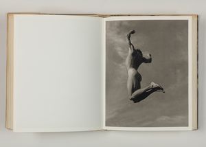 Bruce Weber : Bear Pond  - Asta Fotografia: Unveiled Beauty - Associazione Nazionale - Case d'Asta italiane