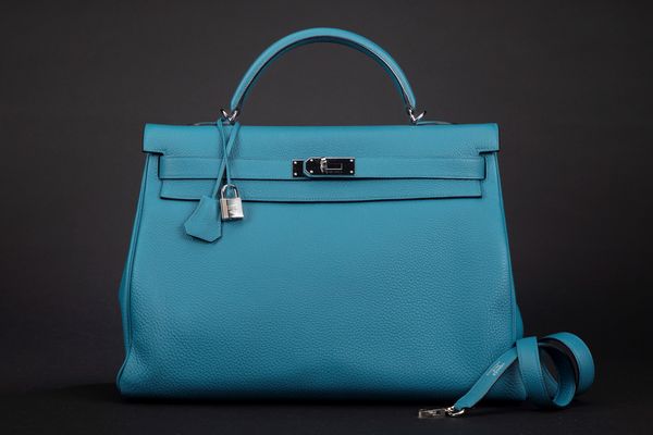 Hermès : Borsa Kelly Retourne 40 cm  - Asta Luxury Fashion - Associazione Nazionale - Case d'Asta italiane