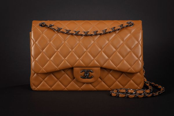 CHANEL : Borsa Jumbo  - Asta Luxury Fashion - Associazione Nazionale - Case d'Asta italiane