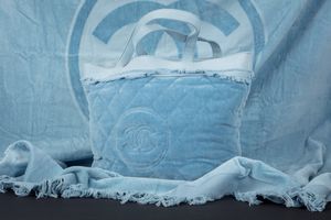 CHANEL : Set da spiaggia  - Asta Luxury Fashion - Associazione Nazionale - Case d'Asta italiane