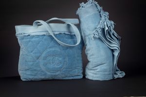 CHANEL : Set da spiaggia  - Asta Luxury Fashion - Associazione Nazionale - Case d'Asta italiane