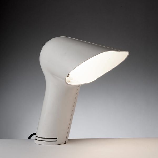 Studio tecnico Harvey : Lampada da tavolo Sorella  - Asta LA CASA DELL'ARCHITETTO Asta di Design - Associazione Nazionale - Case d'Asta italiane