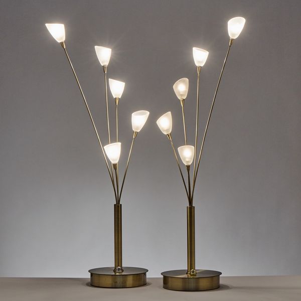 Coppia di lampade da tavolo in metallo e vetro  - Asta LA CASA DELL'ARCHITETTO Asta di Design - Associazione Nazionale - Case d'Asta italiane