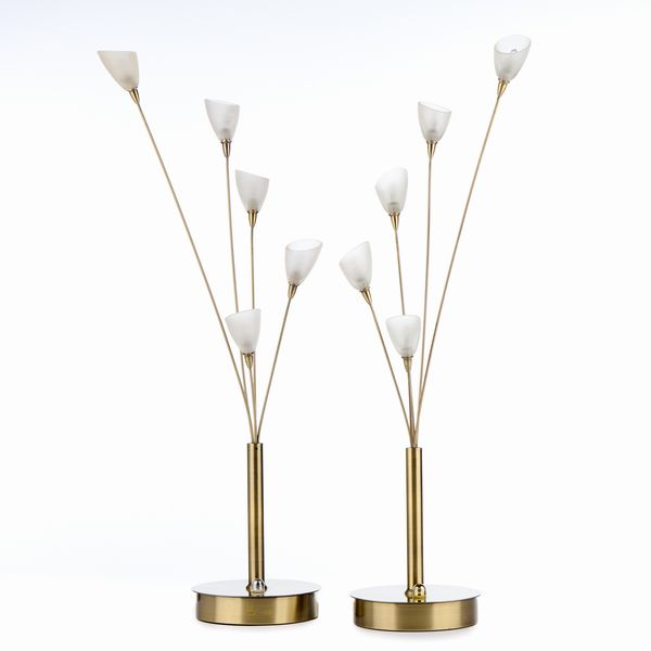 Coppia di lampade da tavolo in metallo e vetro  - Asta LA CASA DELL'ARCHITETTO Asta di Design - Associazione Nazionale - Case d'Asta italiane