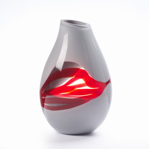 Bisazza vaso in vetro colorato di forte spessore  - Asta LA CASA DELL'ARCHITETTO Asta di Design - Associazione Nazionale - Case d'Asta italiane