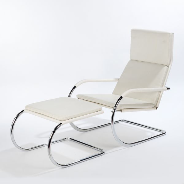 Anton Lorenz : Poltrona con poggiapiedi D351  - Asta LA CASA DELL'ARCHITETTO Asta di Design - Associazione Nazionale - Case d'Asta italiane