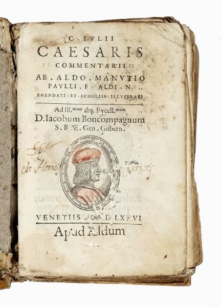 GAIUS JULIUS CAESAR : C. Iulii Caesaris Commentarii ab Aldo Manutio emendati et scholiis illustrati.  - Asta Libri, autografi e manoscritti - Associazione Nazionale - Case d'Asta italiane