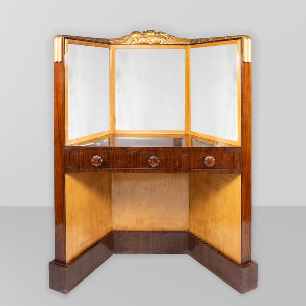 Osvaldo Borsani  - Asta Design e Arti Decorative del 900 - Associazione Nazionale - Case d'Asta italiane