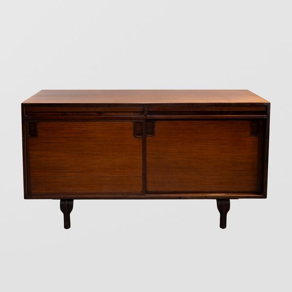 Renato Magri, prod. Cantieri Carugati  - Asta Design e Arti Decorative del 900 - Associazione Nazionale - Case d'Asta italiane