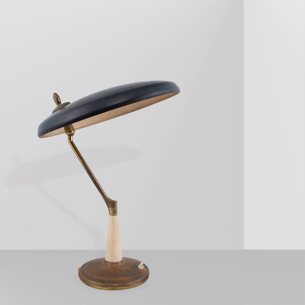 Oscar Torlasco, prod. Lumi  - Asta Design e Arti Decorative del 900 - Associazione Nazionale - Case d'Asta italiane