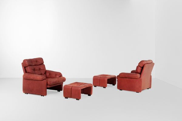 AFRA E TOBIA SCARPA : Due poltrone e poggiapiedi mod. Coronado  - Asta Design Lab - Associazione Nazionale - Case d'Asta italiane